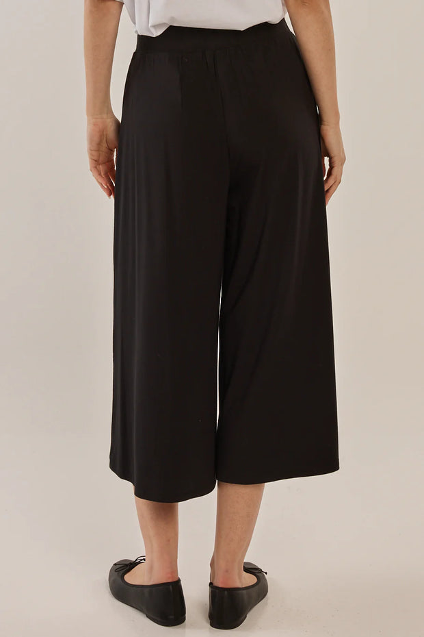 Betty Basics Crystal Crop Jogger - Black