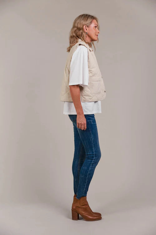 eb&ive Argo Crop Vest - Ecru