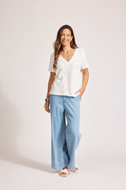 eb&ive Artemis V Knit Top - White