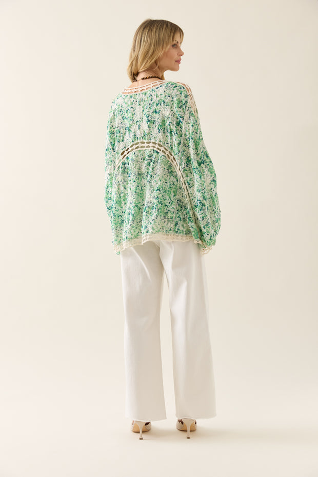 Isle of Mine Oline Lace Cape