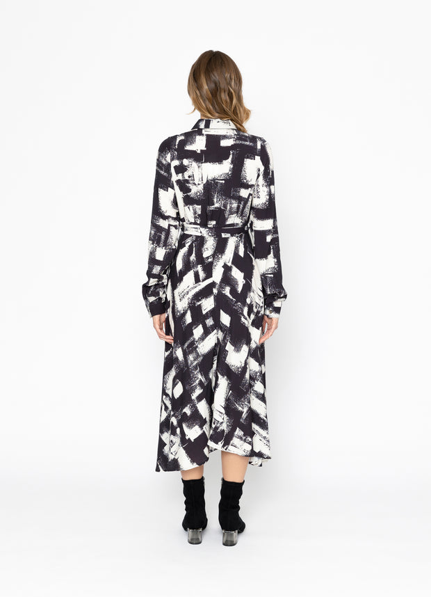 Two By Two Haven Shirt Dress - Black & White Print