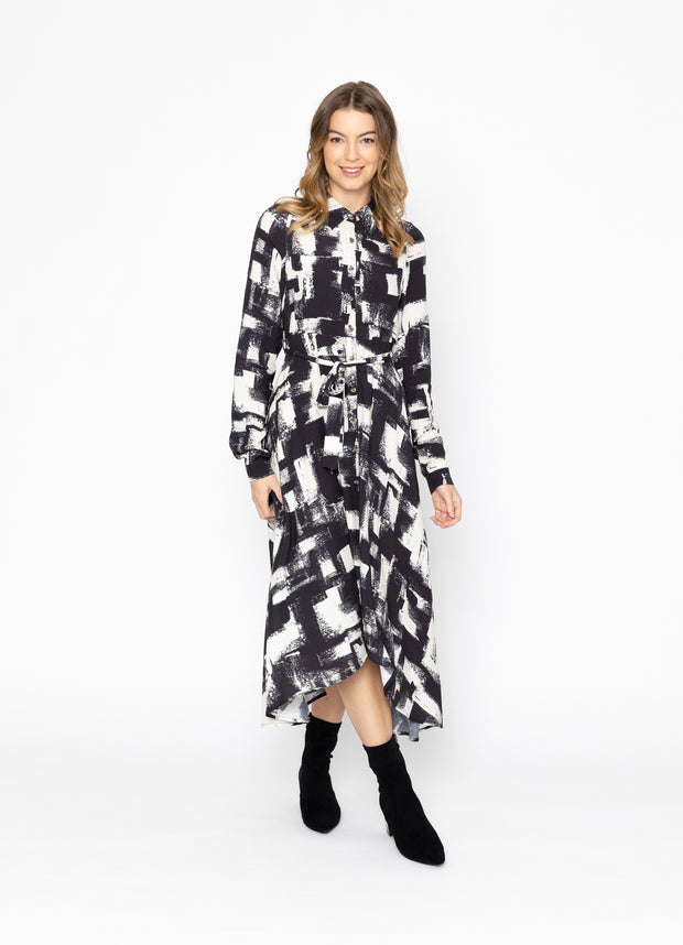 Two By Two Haven Shirt Dress - Black & White Print