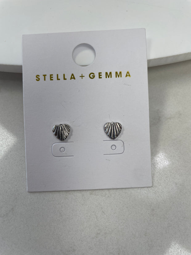 Stella + Gemma Flat Ribbed Heart Earrings - Gold & Silver Silver