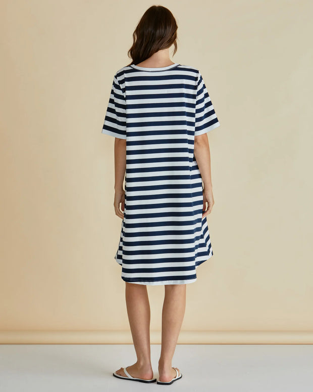 Betty Basics Eloise T-Shirt Dress - Navy Stripe