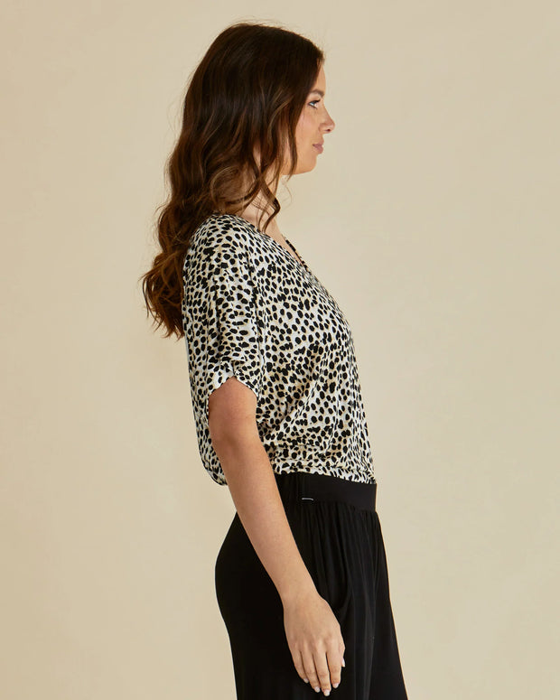Betty Basics Maui Tee - Cheetah