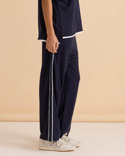 Betty Basics Evelyn Wide Leg Jogger - Navy
