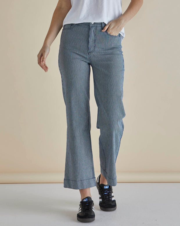 Betty Basics Willow Wide Leg Jeans - Pinstripe