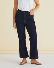 Betty Basics Fleur Bootleg Jean - Smoke Ink