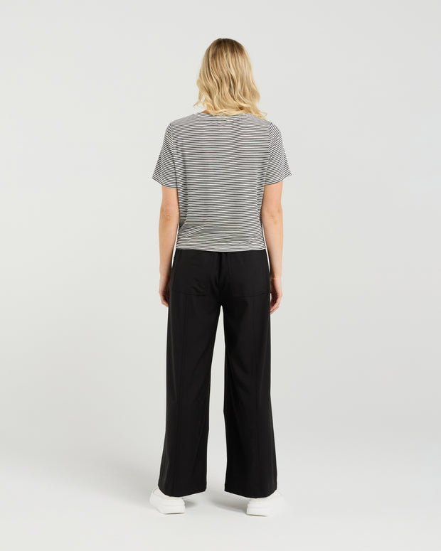 et alia Twist Tee - Monochrome Stripe