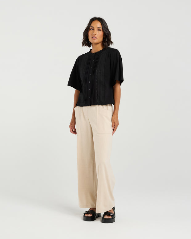 et alia Victoria Blouse - Black