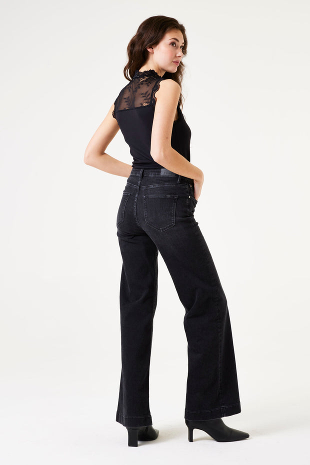 Garcia Lace Singlet - Black