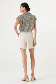 Garcia Bermuda Shorts - Neutral Beige