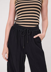Lemon Tree Larissa Pants - Black