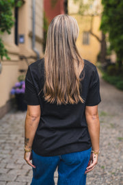 MSCH Terina Oragnic Small Logo Tee - Black/White