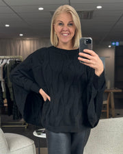 Stella + Gemma Cable Poncho - Black