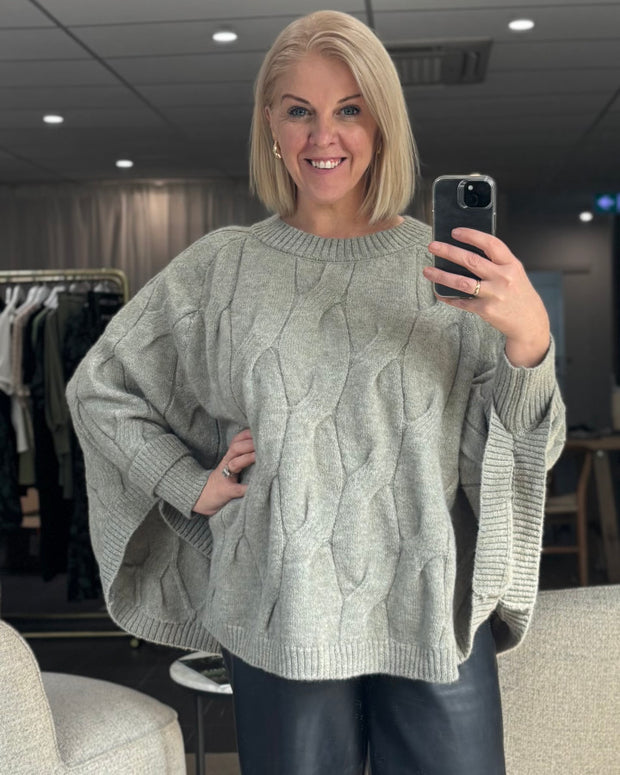 Stella + Gemma Cable Poncho - Sage Marle