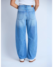 Stella + Gemma Carson Barrel Jean - Mid Blue