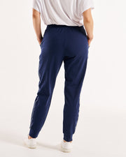 Betty Basics Heidi Pant - Navy Stars