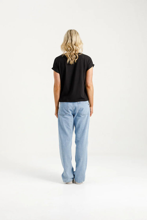 Home-lee Jackie Tee - Black With Blossom Berry X