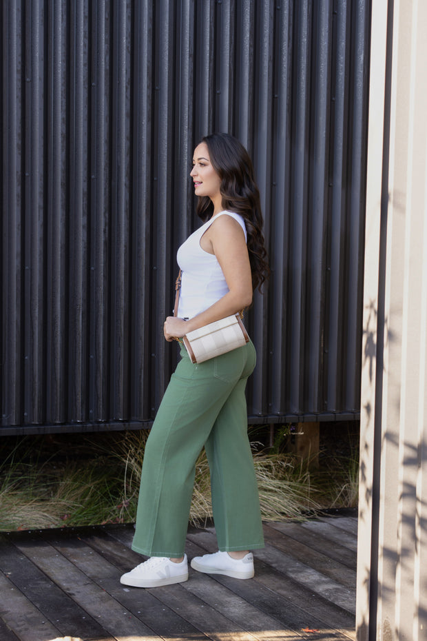 Knewe Vista Tank - White