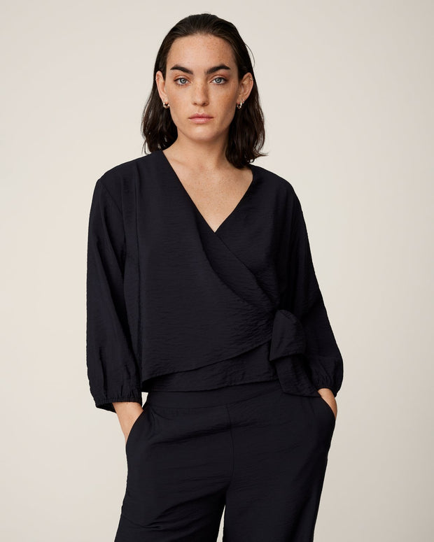 MSCH Audia 3/4 Wrap Top - Black